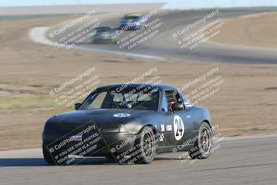 media/Sep-04-2022-CalClub SCCA (Sun) [[1ba13493be]]/Group 3/Phil Hill/